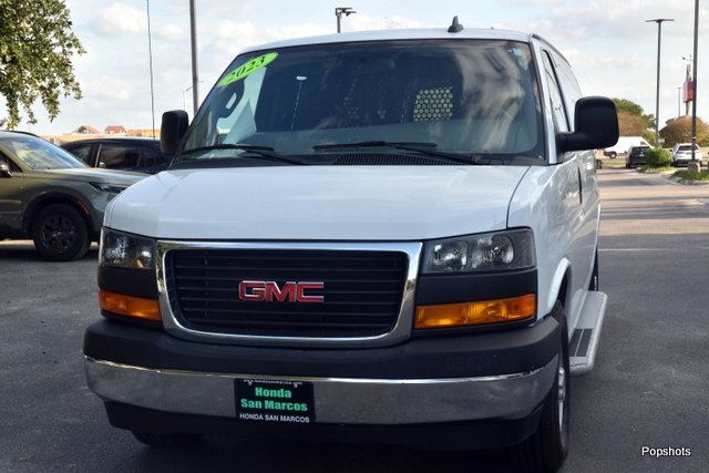 2023 GMC Savana Cargo Work Van's photo