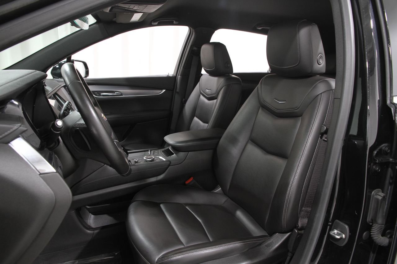 2021 Cadillac XT5 Luxury photo 4