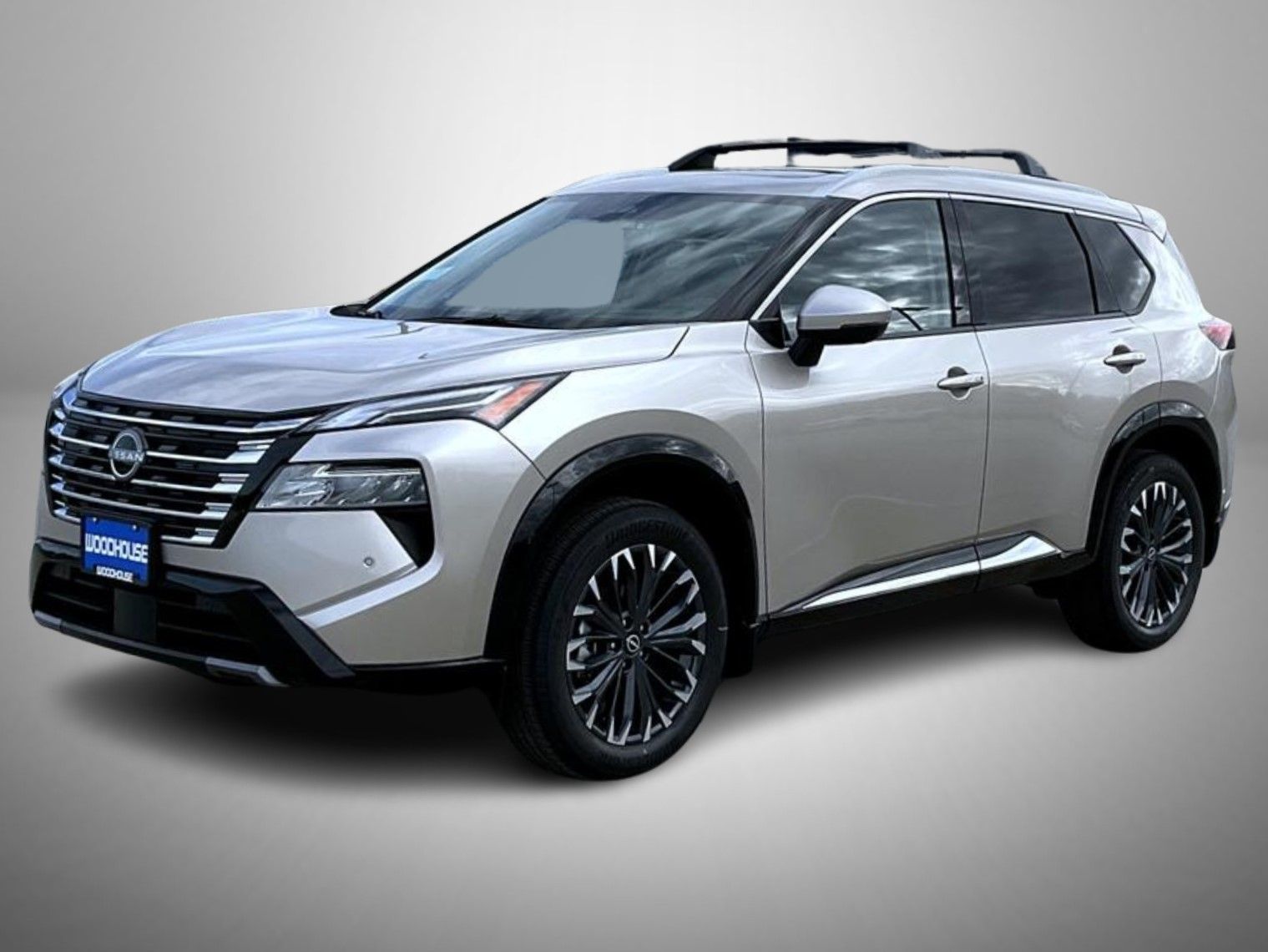 2026 Nissan Rogue Platinum's photo