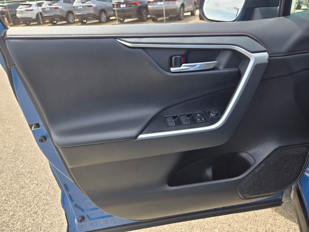 2023 Toyota RAV4 TRD photo 19