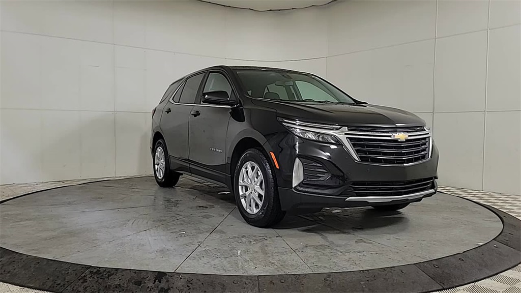 2022 CHEVROLET EQUINOX - Image 2