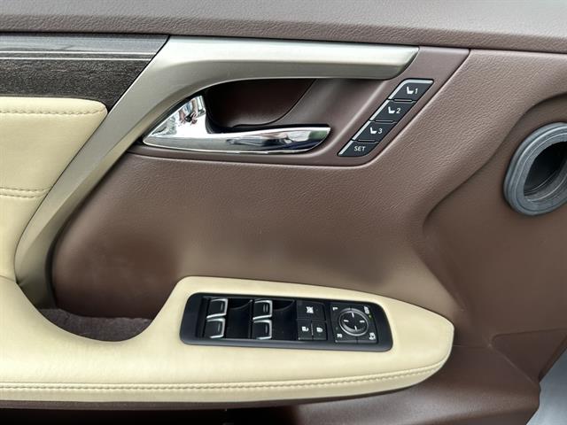 2016 Lexus RX 350 photo 18