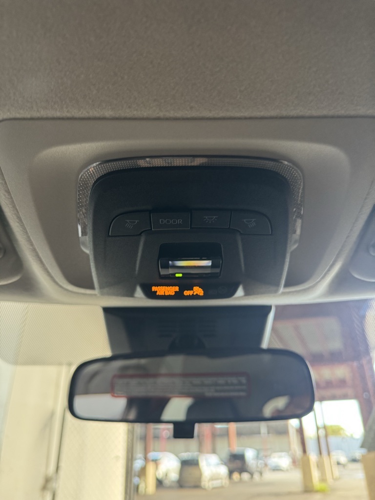 2025 Toyota Corolla SE photo 36