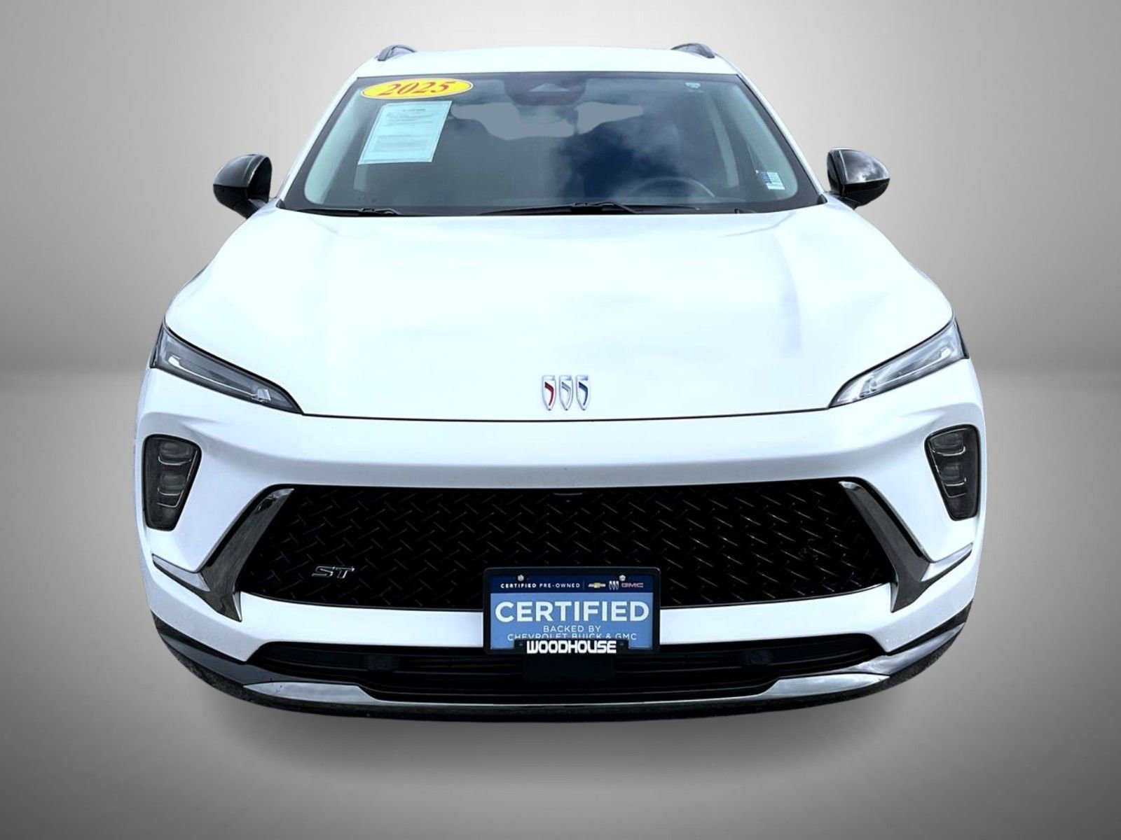 2025 Buick Envision Sport Touring photo 2