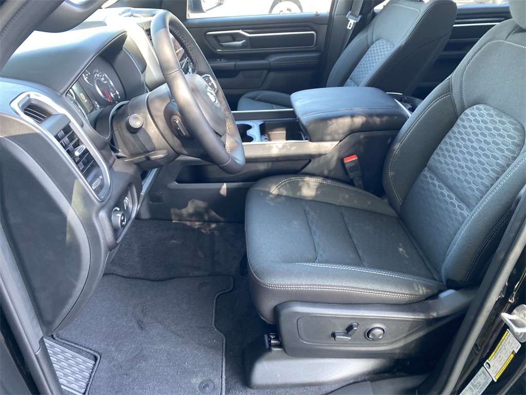 2025 Ram 1500 Big Horn Lone Star photo 13