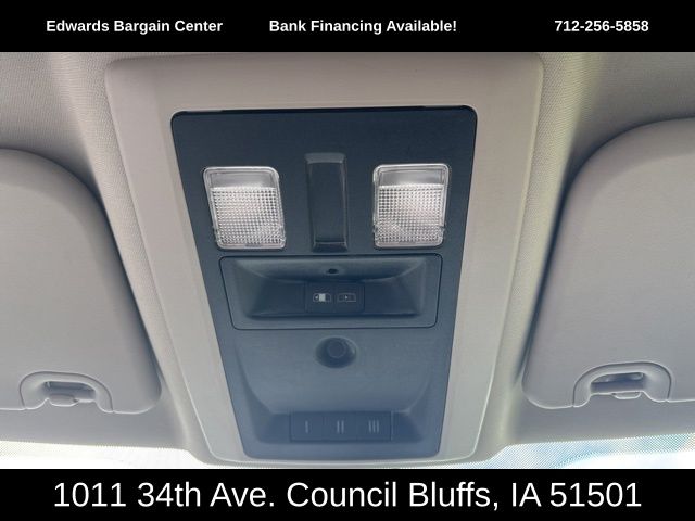 2009 Dodge Ram SLT photo 22