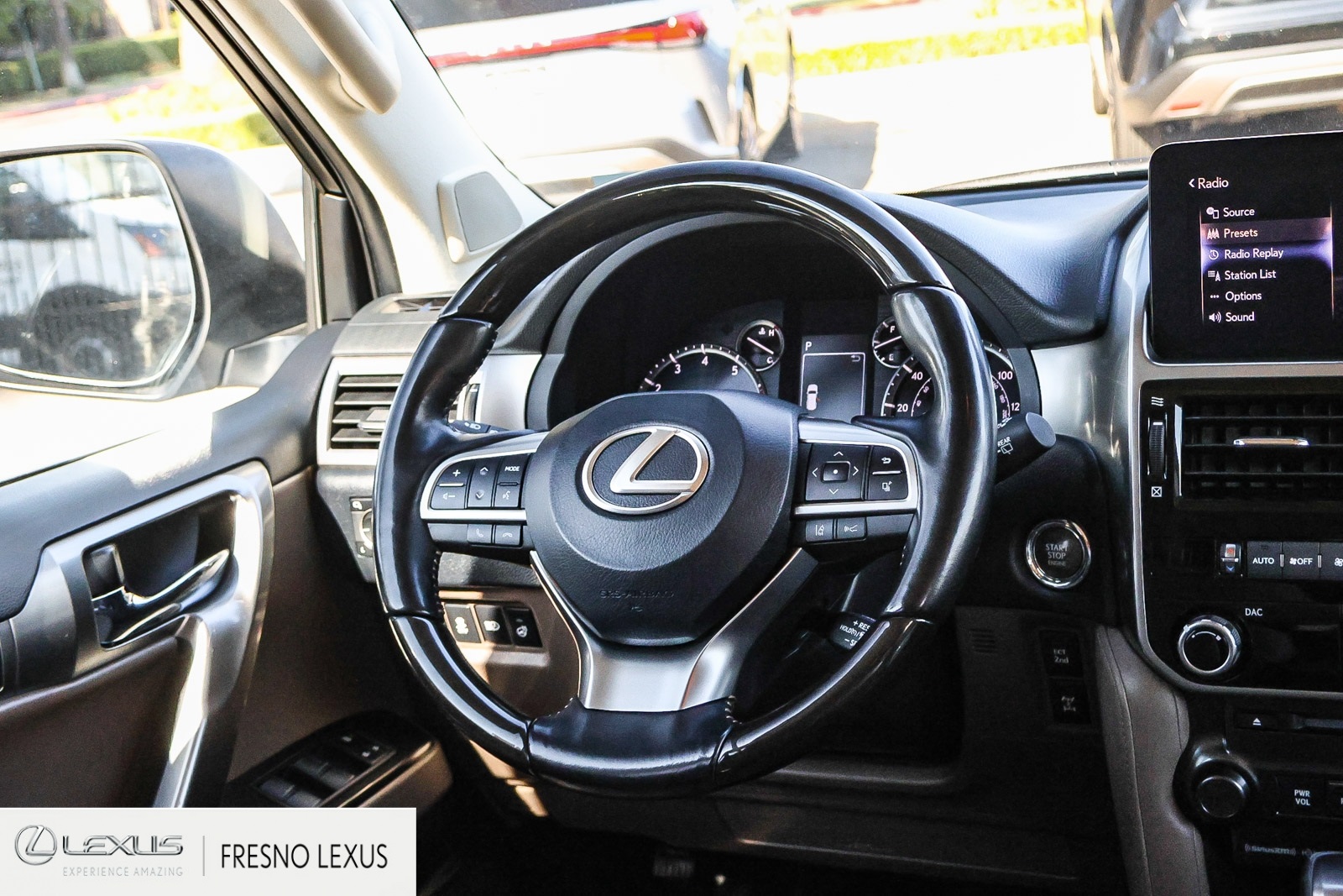 2022 Lexus GX 460 photo 17
