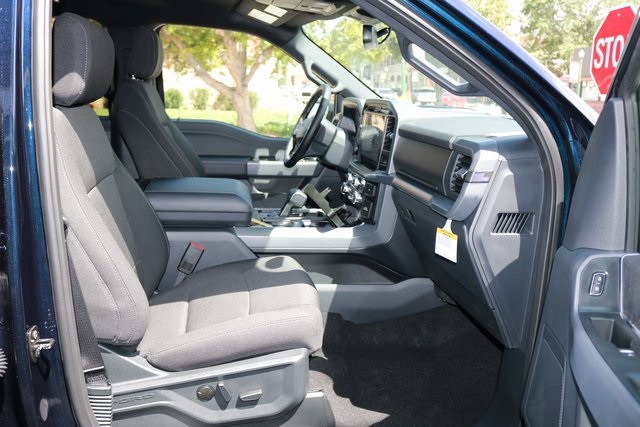 2025 Ford F-150 XLT photo 11