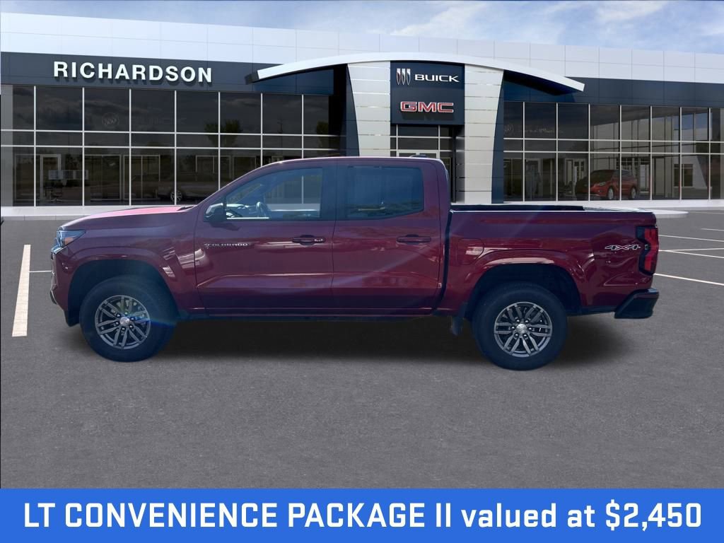 2024 Chevrolet Colorado LT photo 2