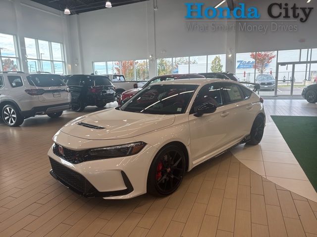 2025 Honda Civic Hatchback Type-R's photo