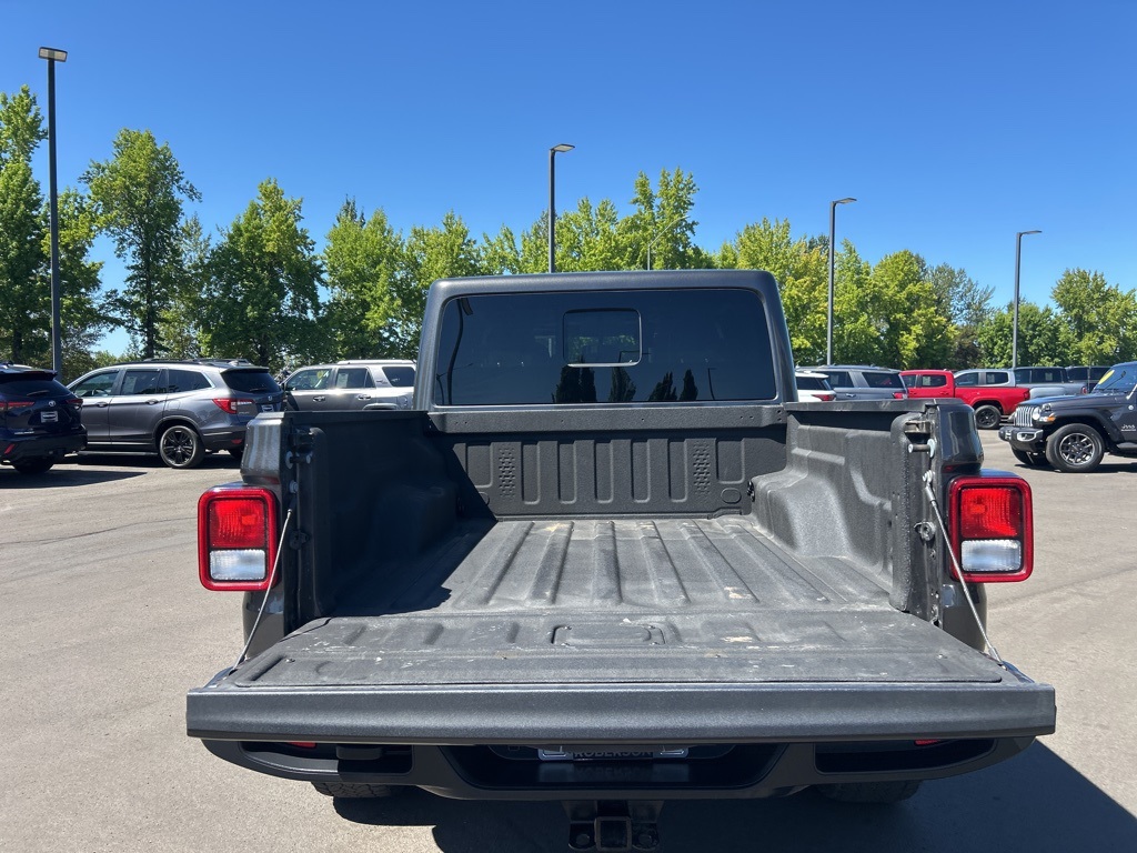 2024 Jeep Gladiator photo 6