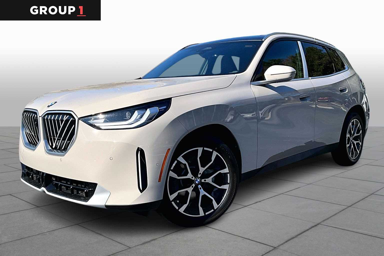 2026 BMW X3 30's photo