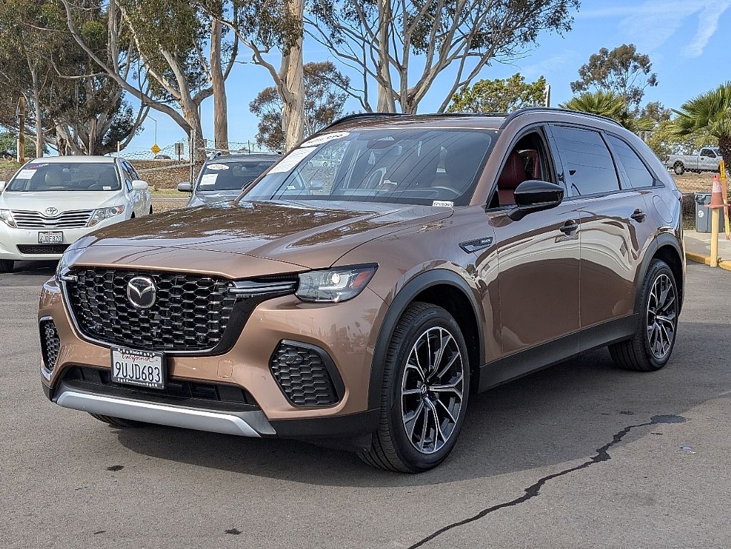 2025 Mazda CX-70 Premium Plus photo 3