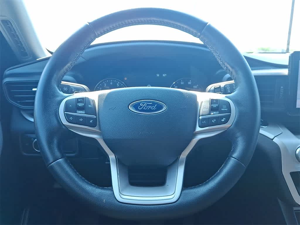 2020 Ford Explorer XLT photo 20