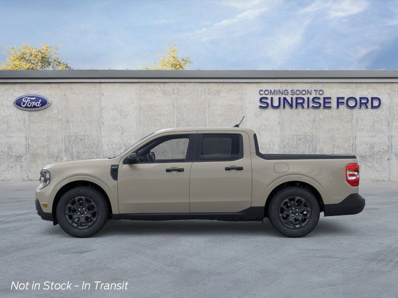 2025 Ford Maverick XLT photo 3