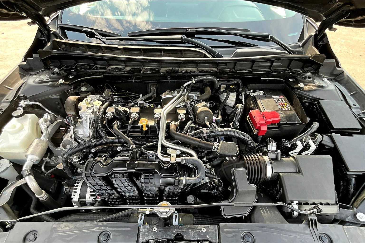 2023 Nissan Altima SV photo 28