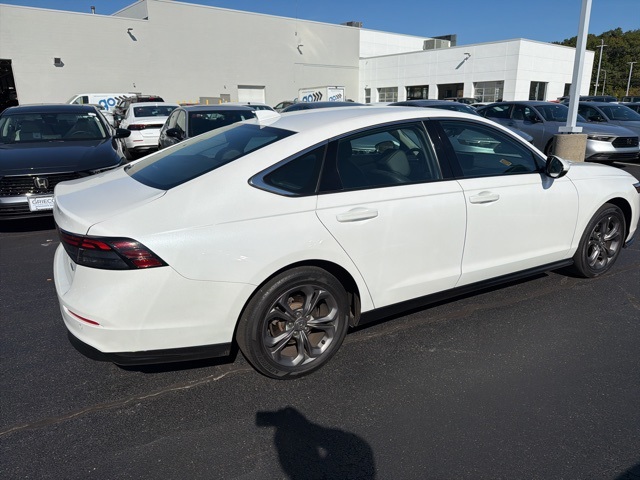 2023 Honda Accord Hybrid EX-L photo 3