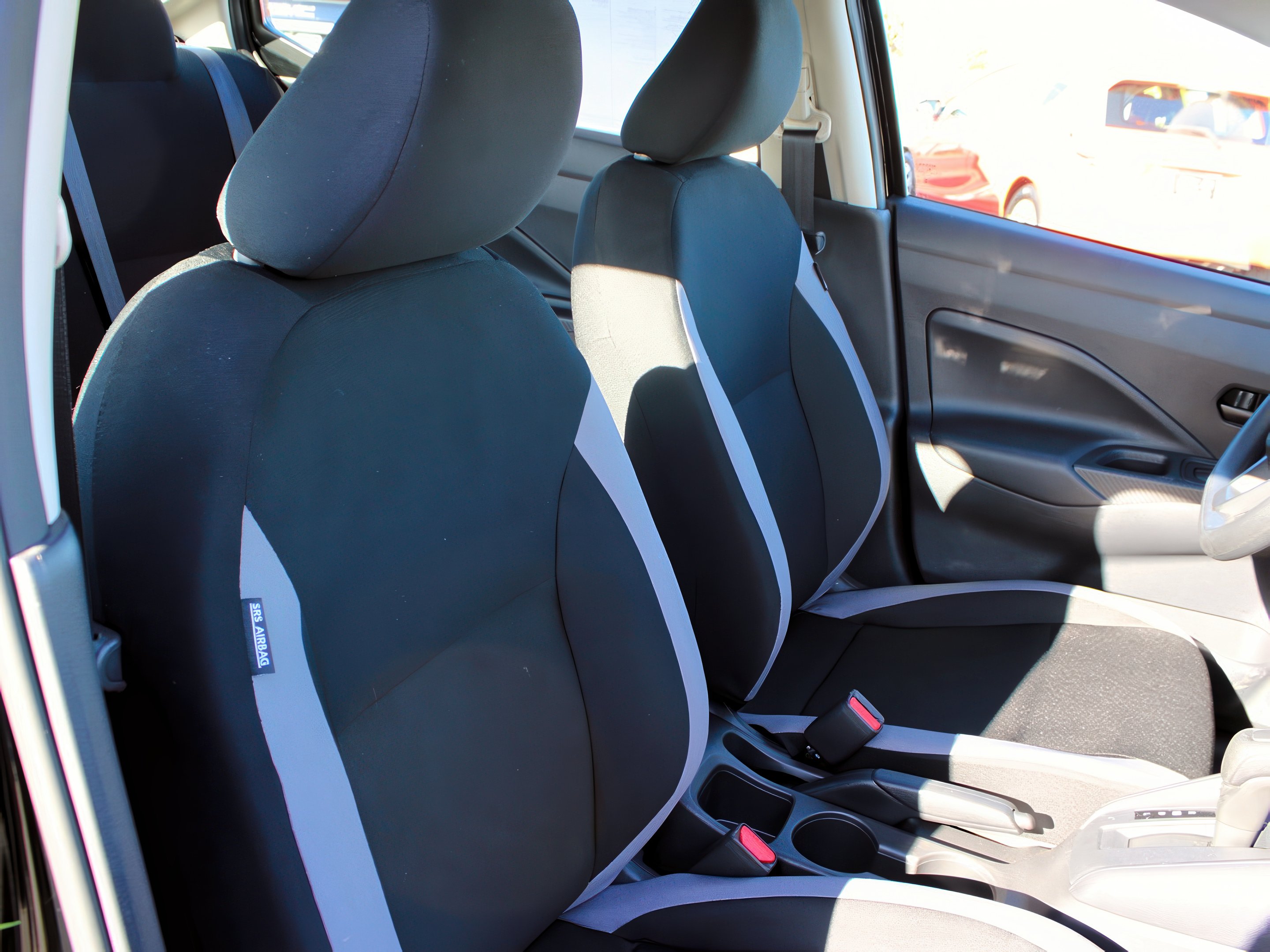 2025 Nissan Versa S photo 21