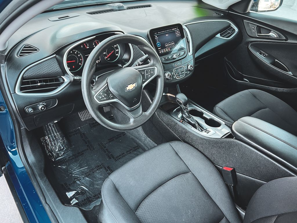 2023 Chevrolet Malibu 1LT photo 26