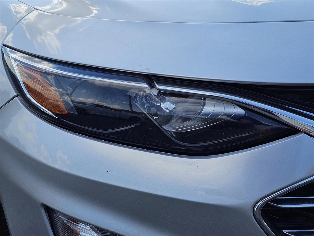 2020 Chevrolet Malibu 1LT photo 4