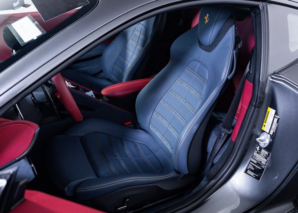 Certified Used 2024 Grigio Silverstone Metallic Ferrari Base image 17