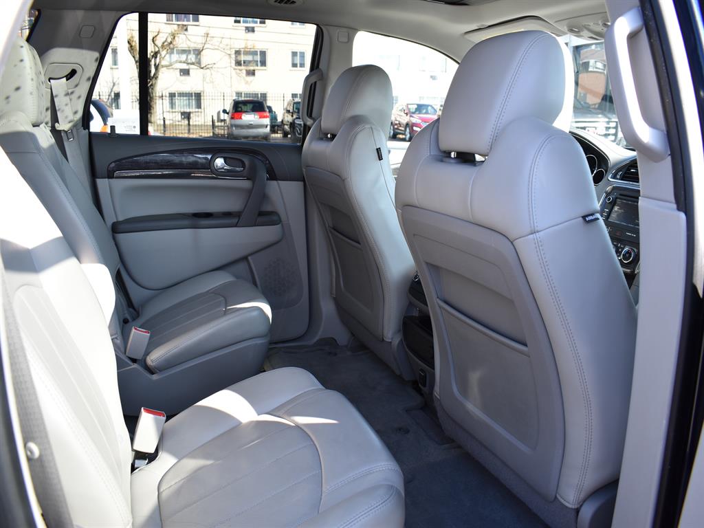 2015 Buick Enclave Leather photo 3