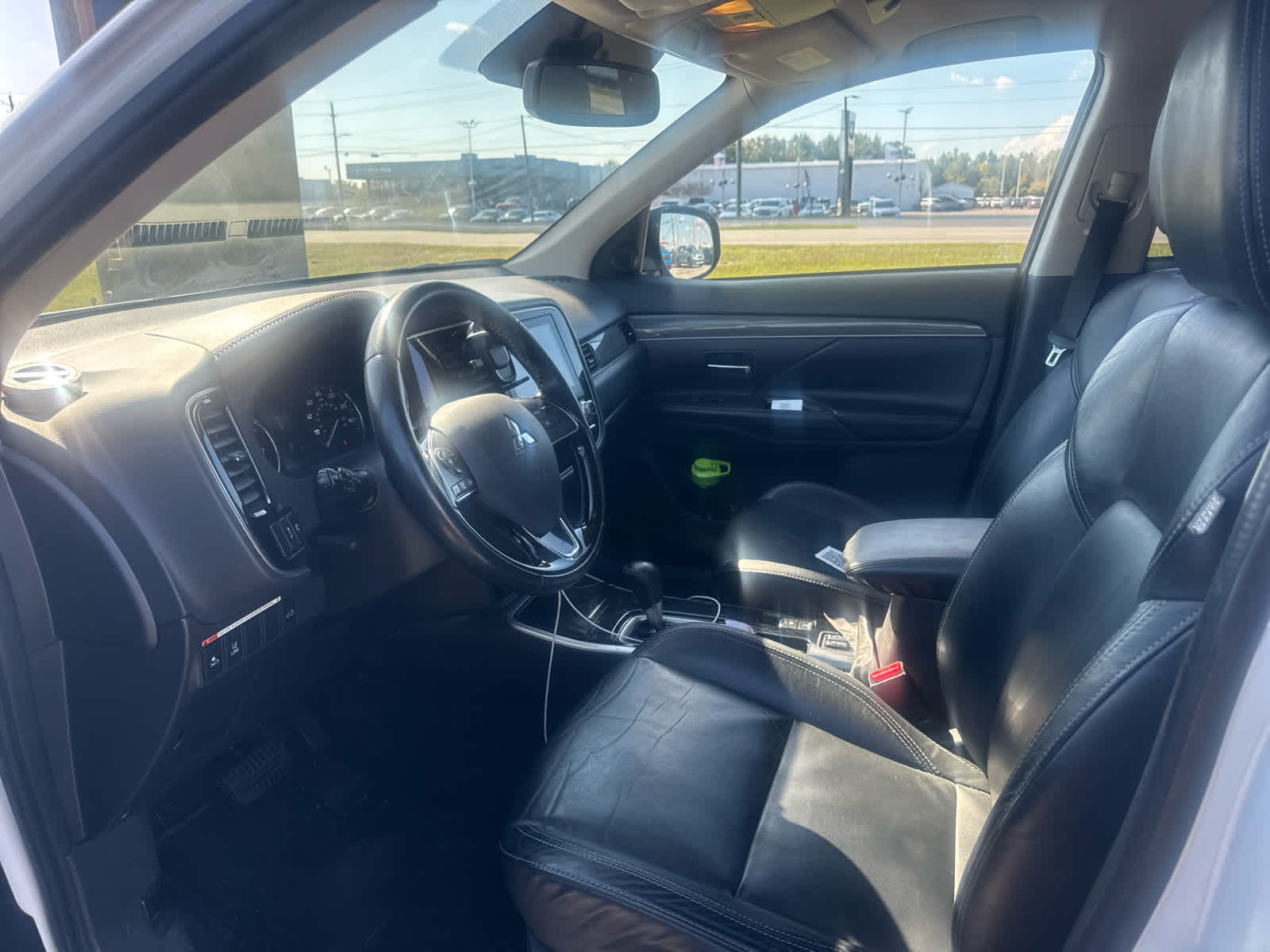 2020 Mitsubishi Outlander SEL photo 4