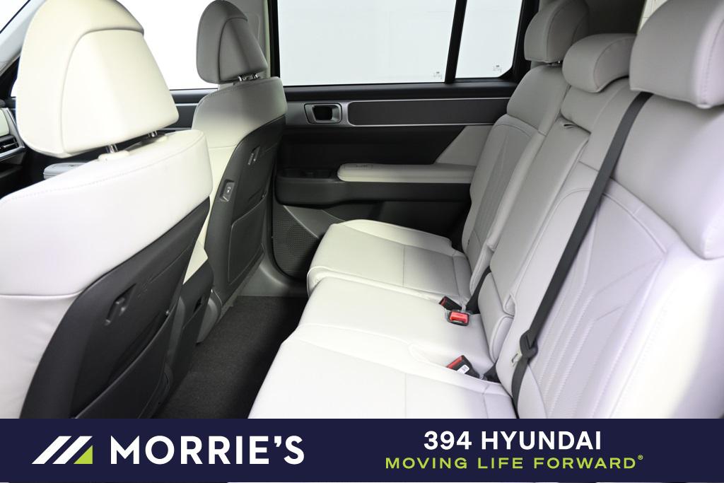 2026 Hyundai Santa Fe SEL photo 18