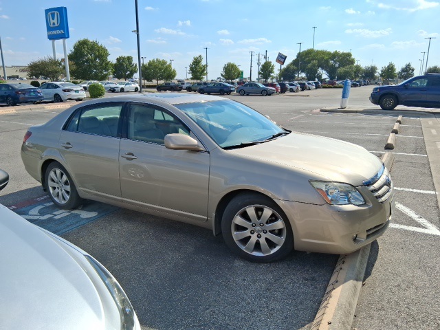 2006 Toyota Avalon photo 5