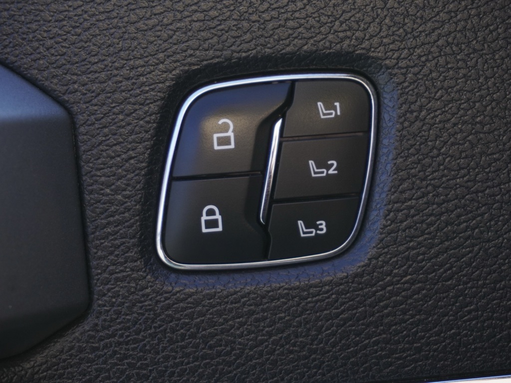 2022 Ford F-250 photo 10