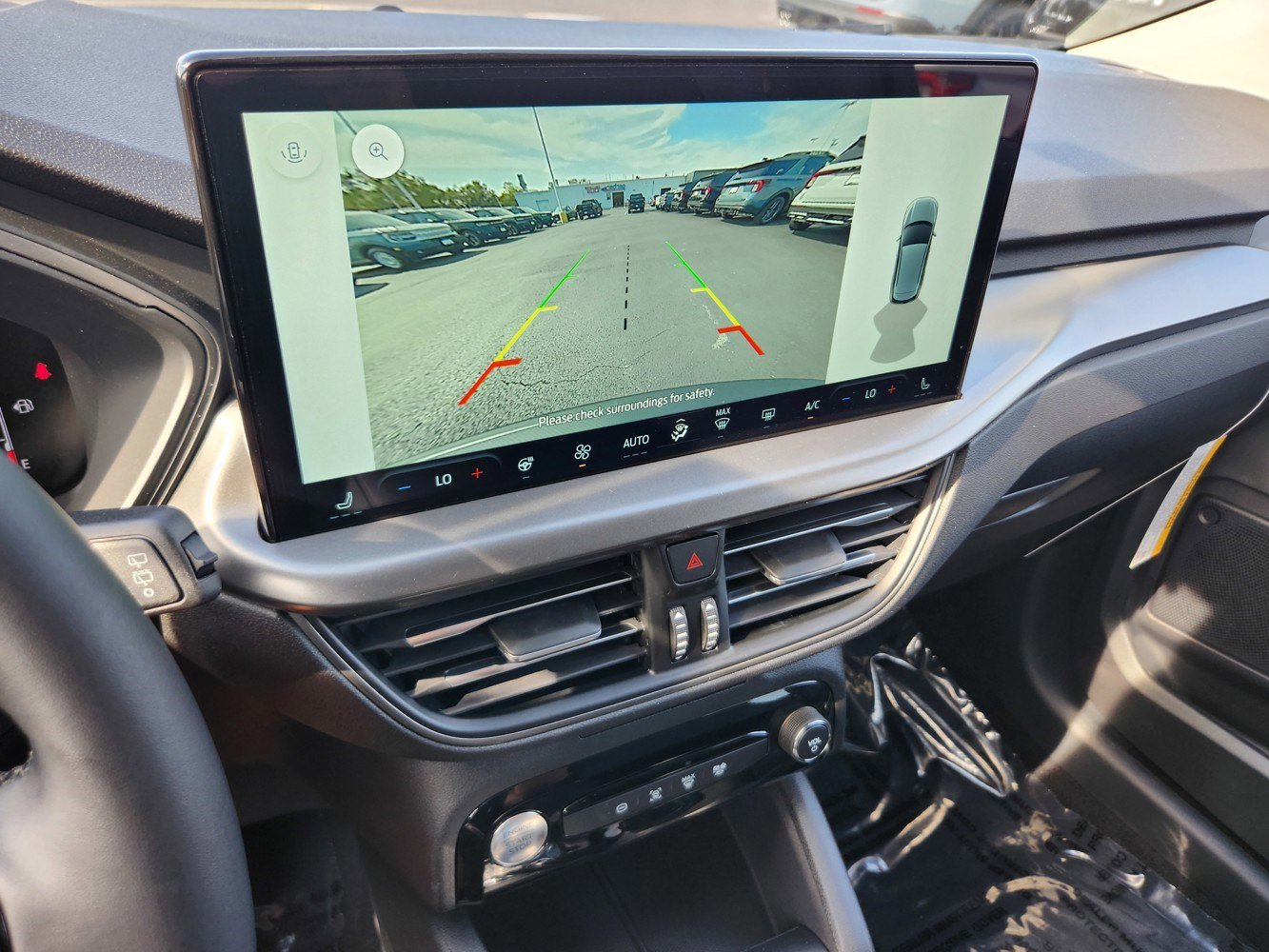 2026 Ford Escape Plug-In Hybrid photo 9