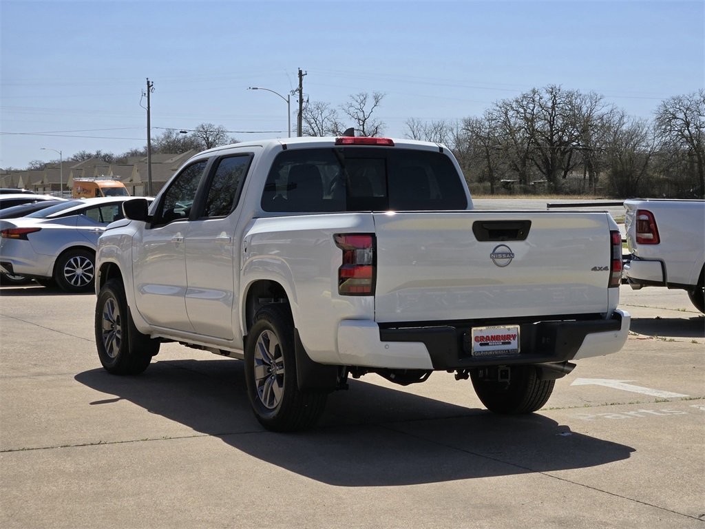 2025 Nissan Frontier SV photo 4