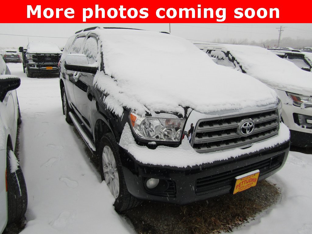 2016 Toyota Sequoia Platinum photo 4