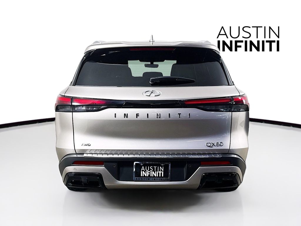2023 Infiniti QX60 Luxe photo 6
