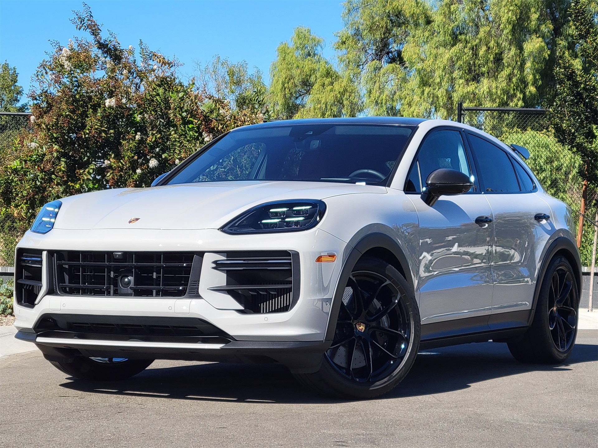 2025 Porsche Cayenne Coup Turbo GT's photo
