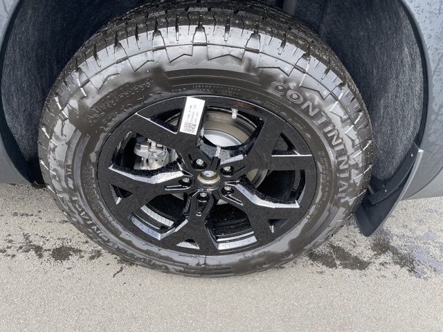 2025 Volkswagen Atlas SE Technology Peak Edition photo 8