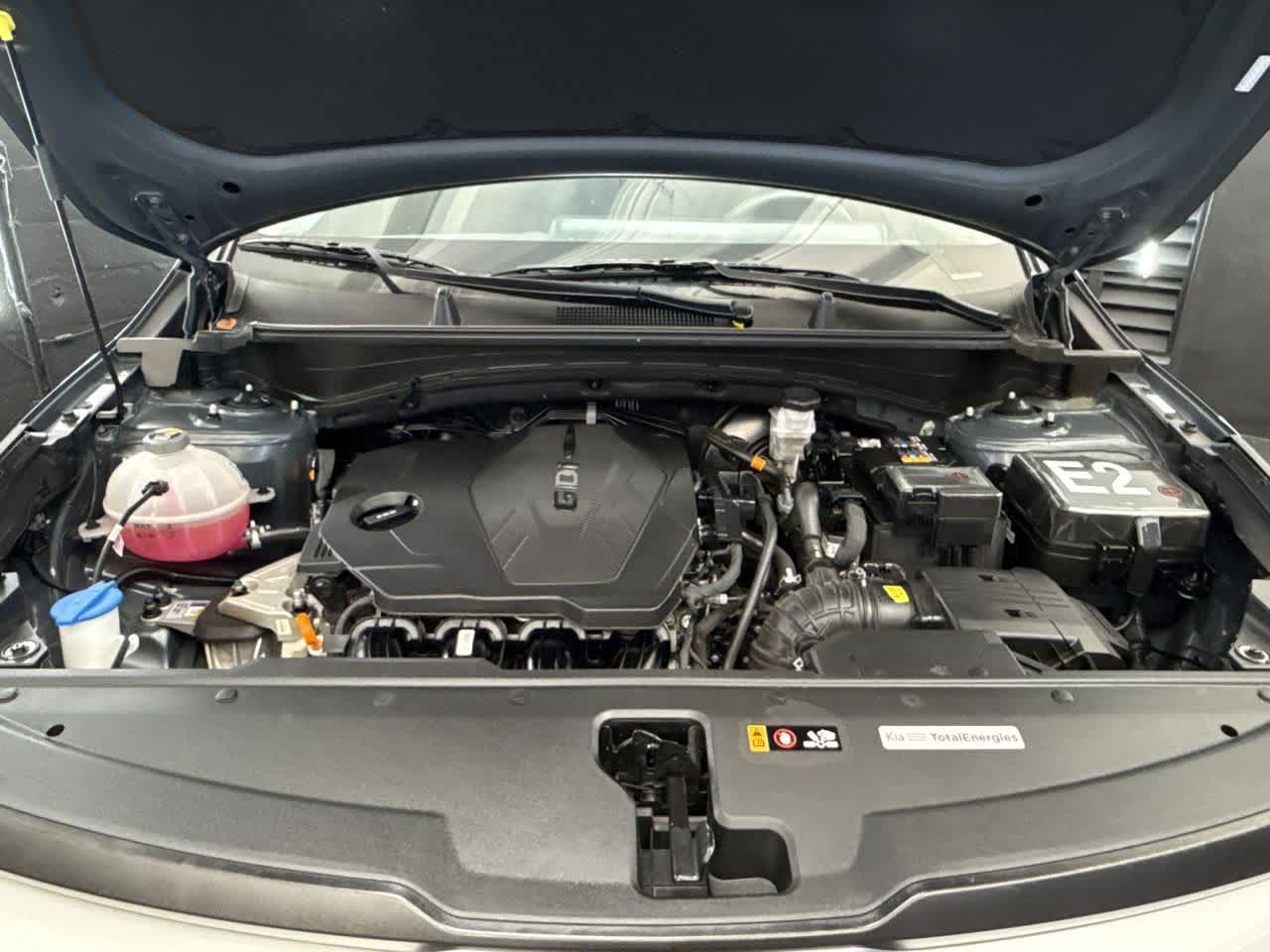 2024 Kia Sportage LX photo 12