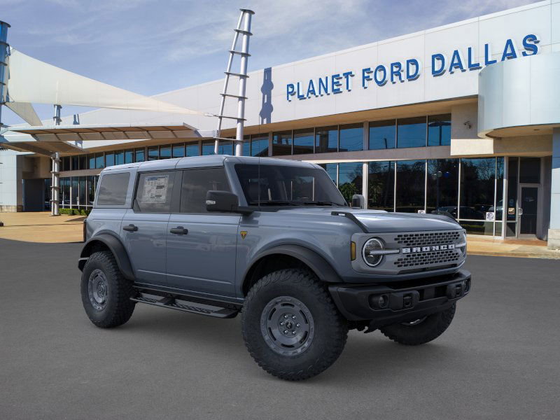 2025 Ford Bronco Badlands photo 6