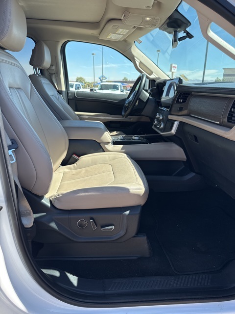 2024 Ford Expedition MAX Limited photo 17