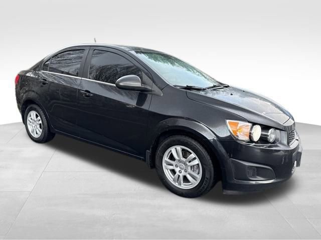 2013 Chevrolet Sonic LT's photo