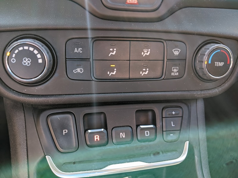 2020 Gmc Terrain SLE photo 11