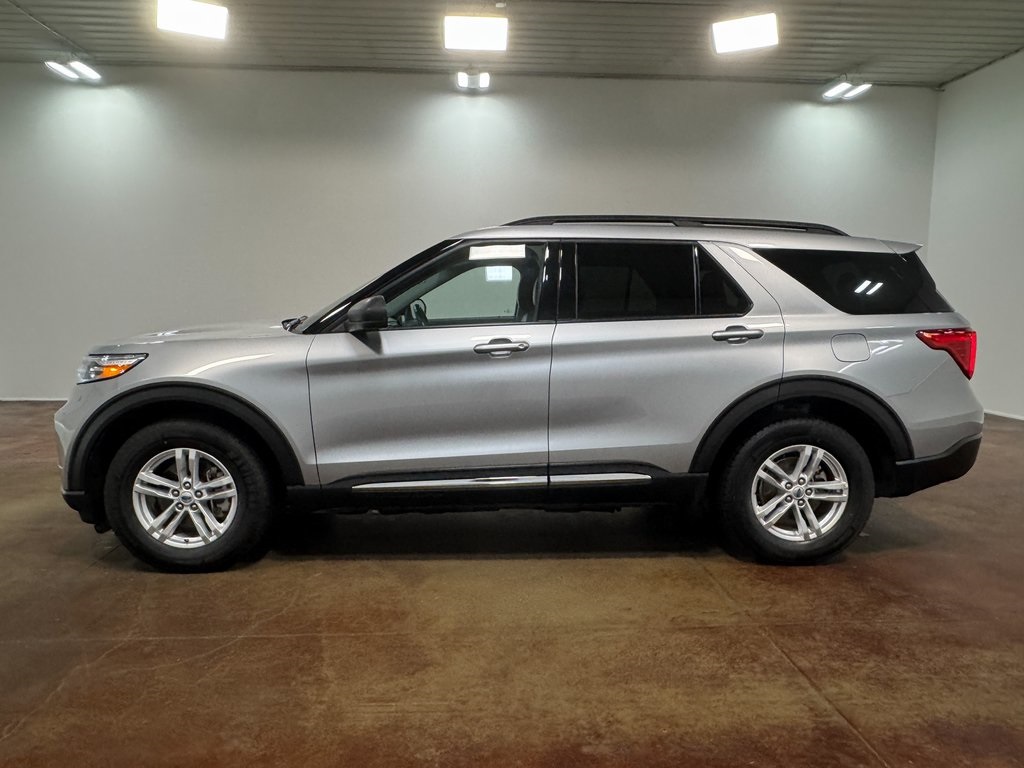2023 Ford Explorer XLT photo 21