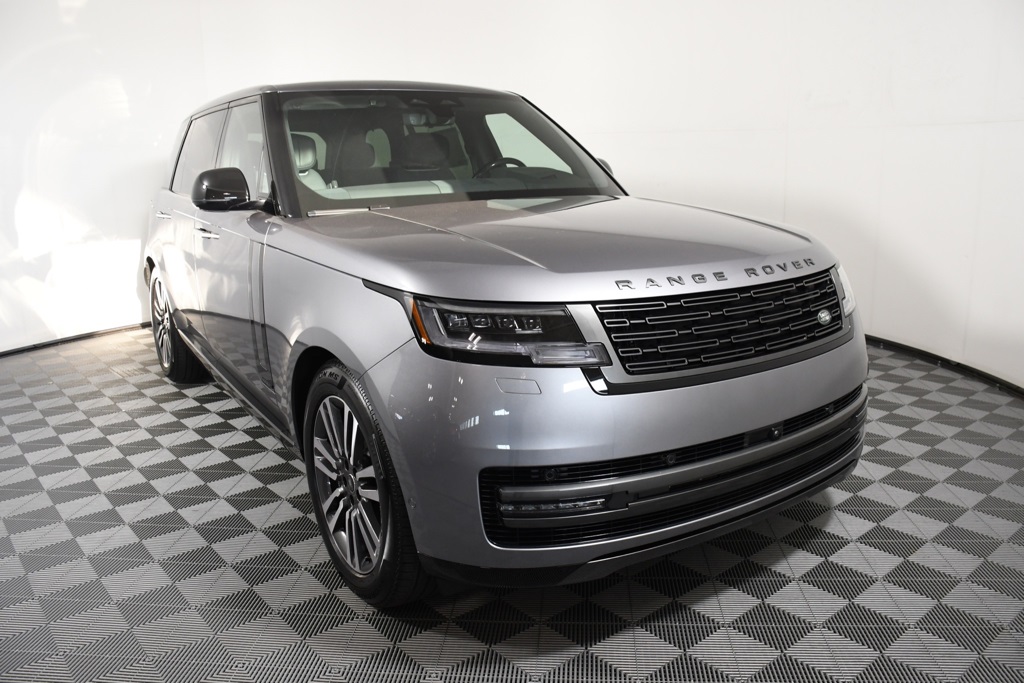 2025 Land Rover Range Rover Autobiography photo 9