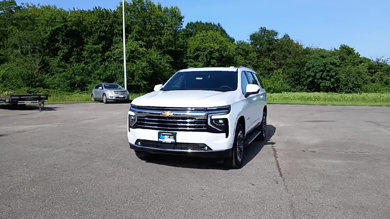 2025 Chevrolet Tahoe LT photo 3