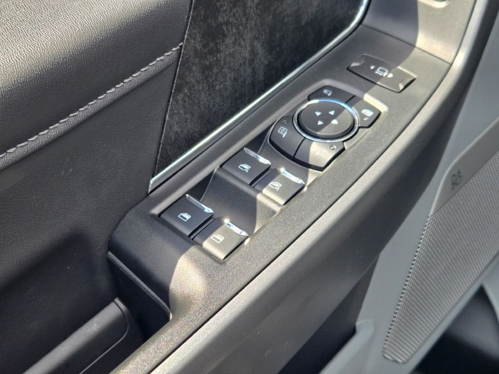 2026 Ford F-350 XLT photo 18