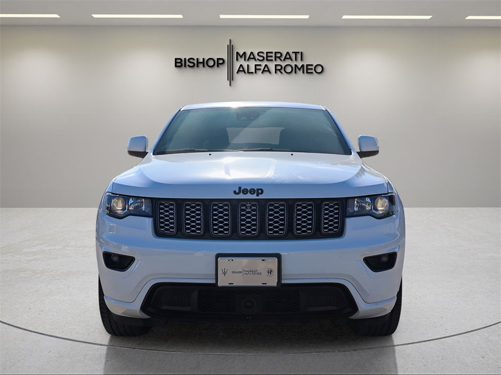 2022 Jeep Cherokee Laredo X photo 2