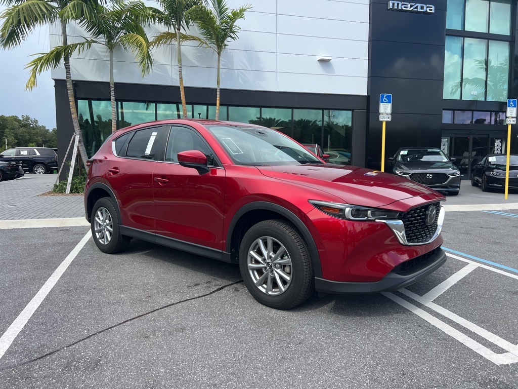2023 Mazda CX-5 2.5 S Preferred photo 3