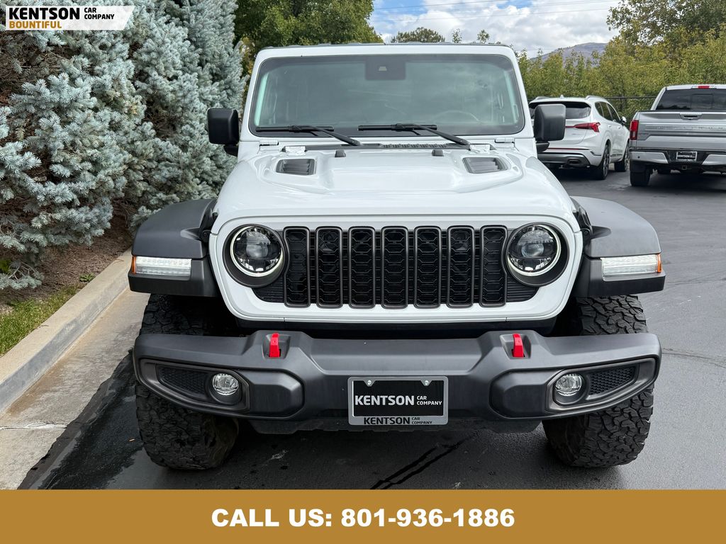 2024 Jeep Wrangler Rubicon photo 2