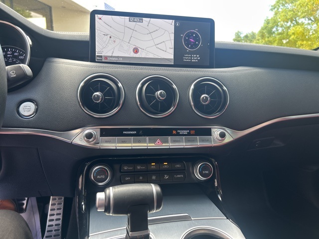 2022 Kia Stinger GT1 photo 29