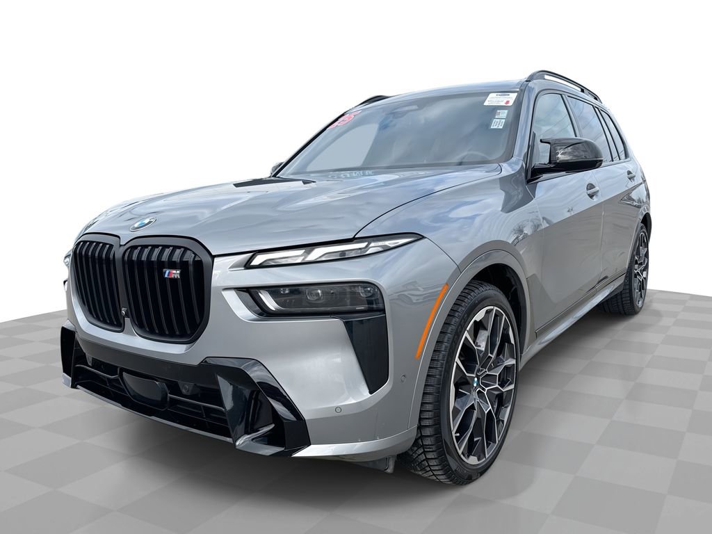 2025 BMW X7 M60i's photo